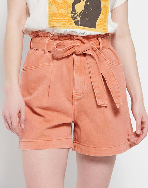 Denim shorts with a tie at the waist