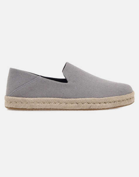 TOMS ΕΣΠΑΝΤΡΙΓΙΕΣ