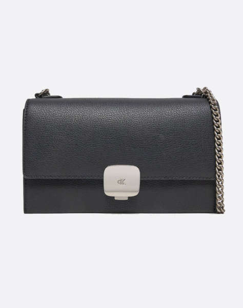 CALVIN KLEIN JEANS FORGED LOCK SMALL FLAP (Διαστάσεις: 21 x 12 x 5εκ.)