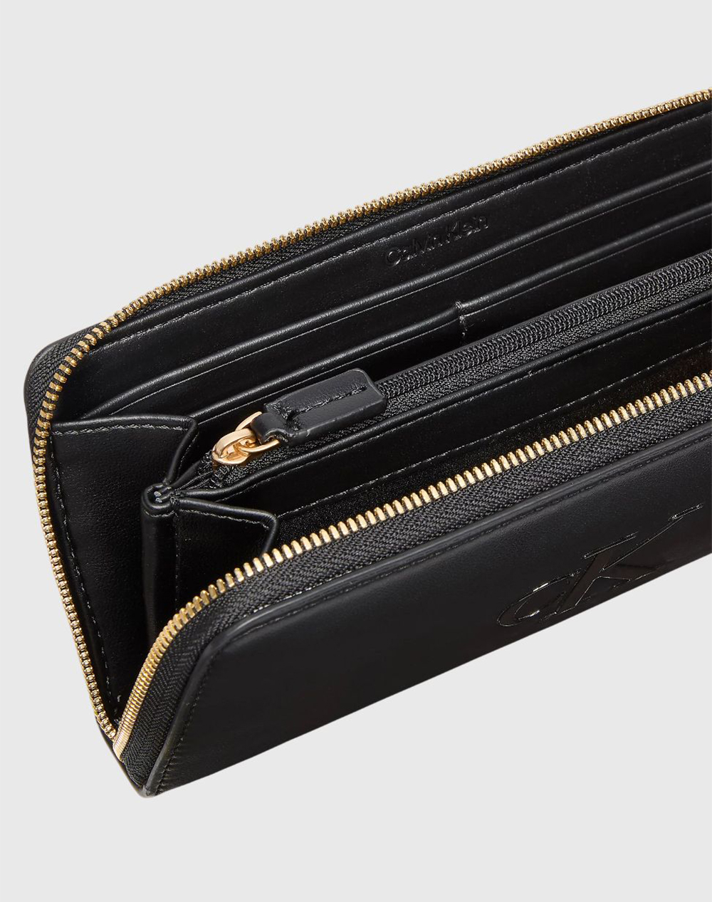 Calvin Klein Jeans Raised Ck Long Zip Around Lv04F1077G-Ub1 Black Γυναικεία αξεσουάρ Πορτοφολια Politikos Shop Πολιτικός