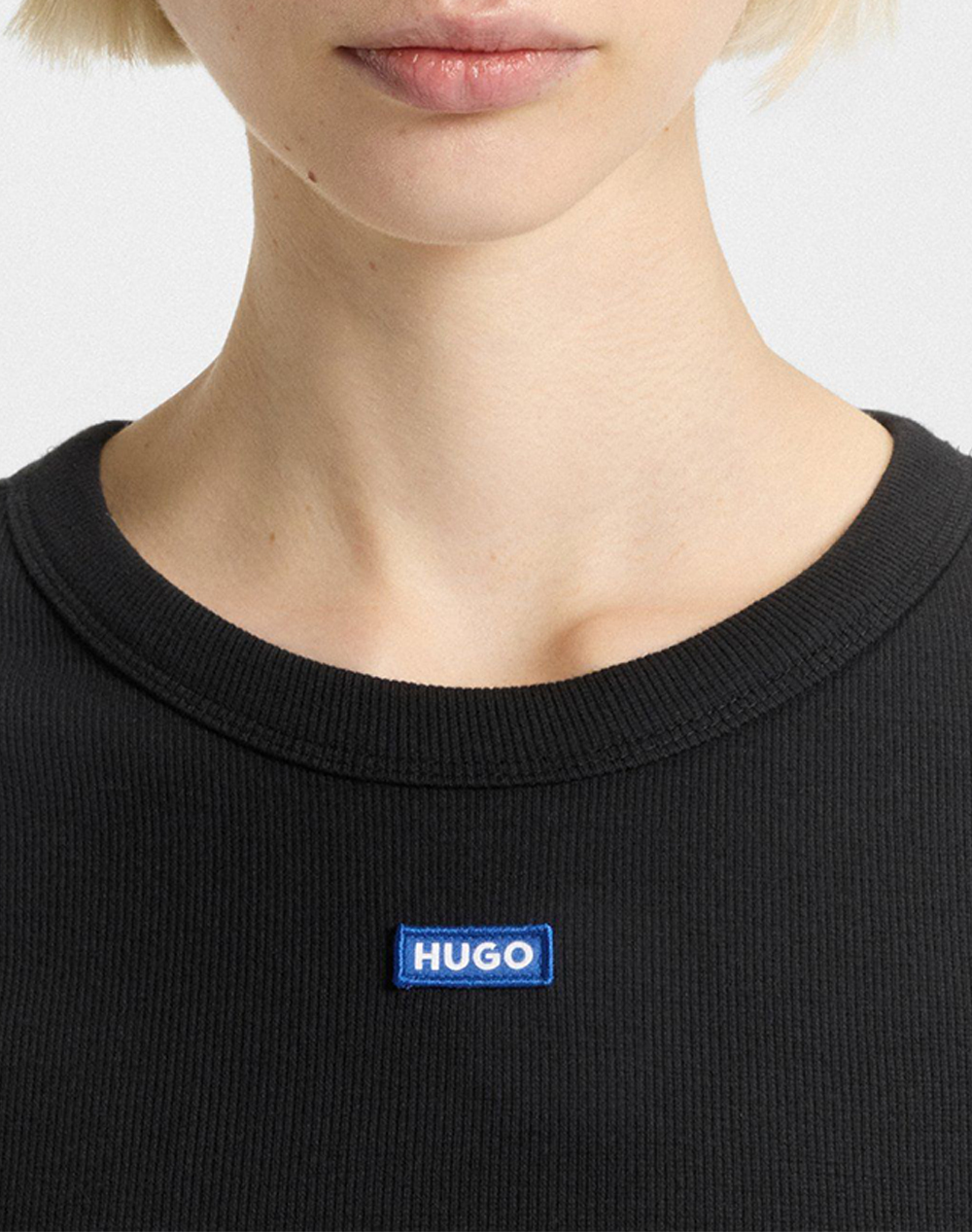 Hugo Easy Tee B 10257055 01 50523924-001-001 Black Γυναικεία ρούχα μπλούζες Τ-Shirt Politikos Shop Πολιτικός