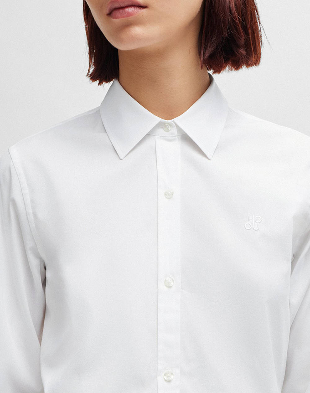Hugo The Essential Shirt 10251212 01 50496339-100 White Γυναικεία ρούχα πουκάμισα Politikos Shop Πολιτικός