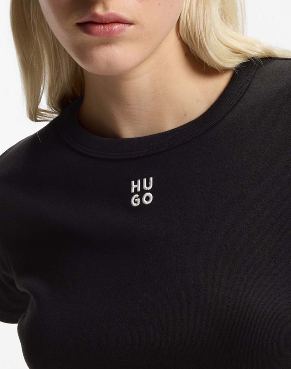 Hugo Deloris 10258222 01 50512002-001-001 Black Γυναικεία ρούχα μπλούζες Τ-Shirt Politikos Shop Πολιτικός