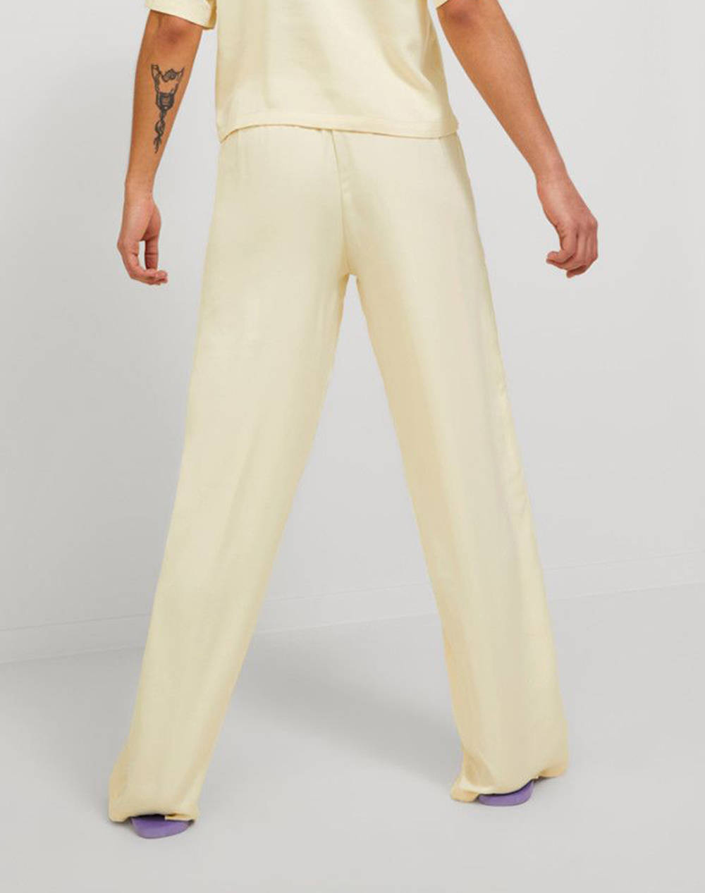 JJXX JXKIRA REGULAR SATIN PANT NOOS 12200161-Seedpearl Ivory φωτογραφία