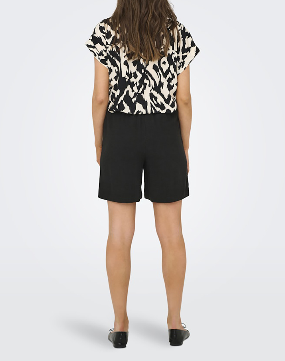 ONLY ONLY ONLSIESTA MW PULL-UP LIN BL SHORTS NOOS 15333032-BLACK Black - 2