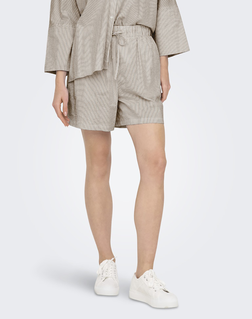 Only Onlaugusta Shirt Wvn Noos 15347661-Feather Grayclouddancer Lightgray Γυναικεία ρούχα πουκάμισα Politikos Shop Πολιτικός