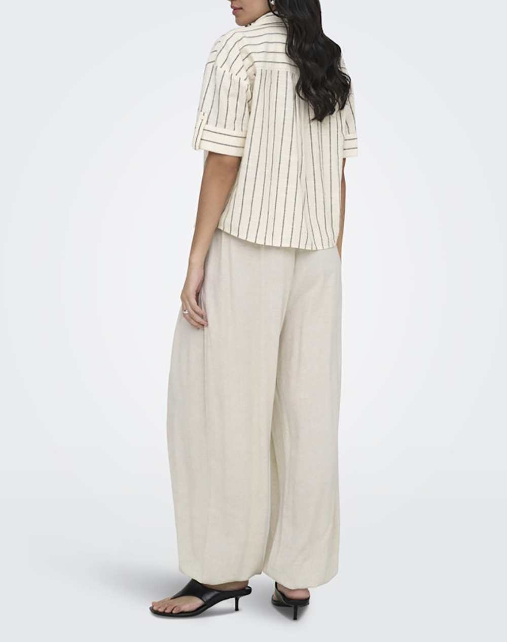 ONLY ONLY ONLTIZANA STRIPE S/S SHIRT WVN NOOS 15372608-Silver LiningBLACK STRIPES Biege - 2