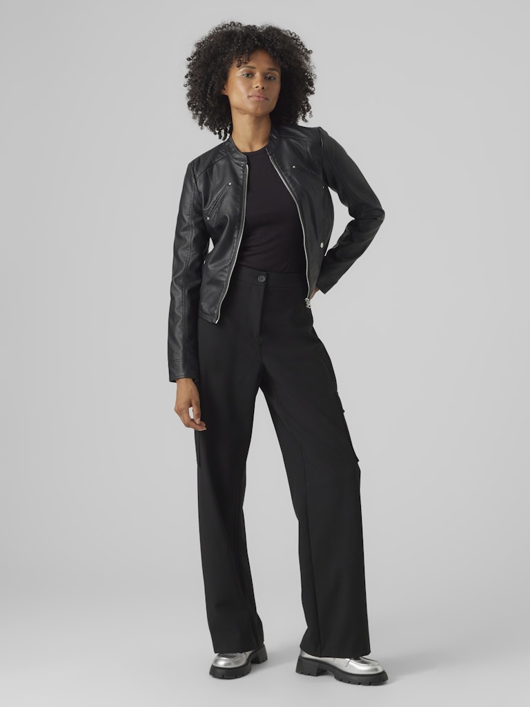 Vero Moda Vmfavodona Short Coated Jacket Noos 10288555-Black Black Γυναικεία ρούχα Πανωφορια μπουφάν Politikos Shop Πολιτικός