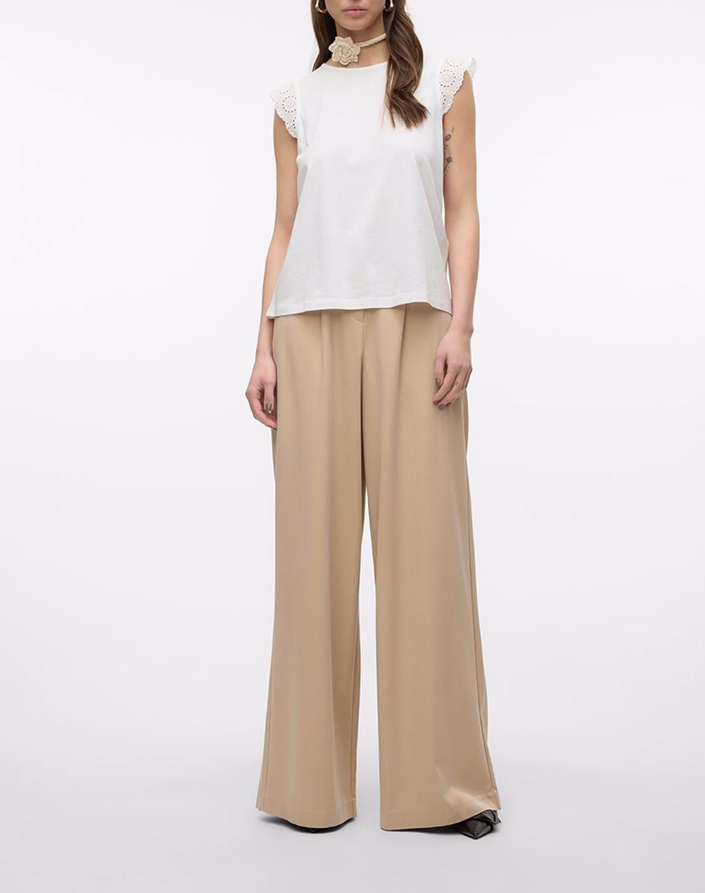 Vero Moda Vmemily Sl Gathering Top Jrs Noos 10305210-Snow White Offwhite Γυναικεία ρούχα μπλούζες Τοπ Κορμακια Politikos Shop Πολιτικός