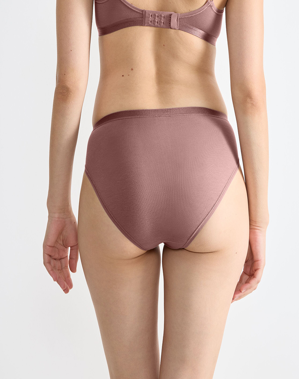 sloggi GO Daily Cotton Tai 3P 10222331-1141 SandyBrown φωτογραφία