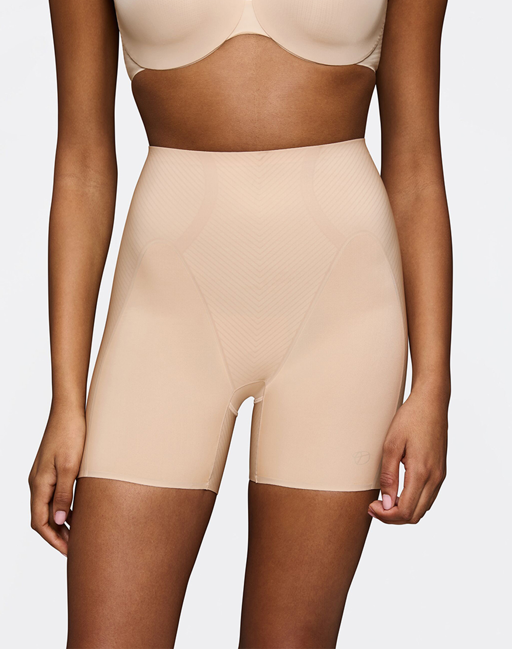 TRIUMPH BMU Illusion Curve HW Short 10224849-00NZ Nude φωτογραφία