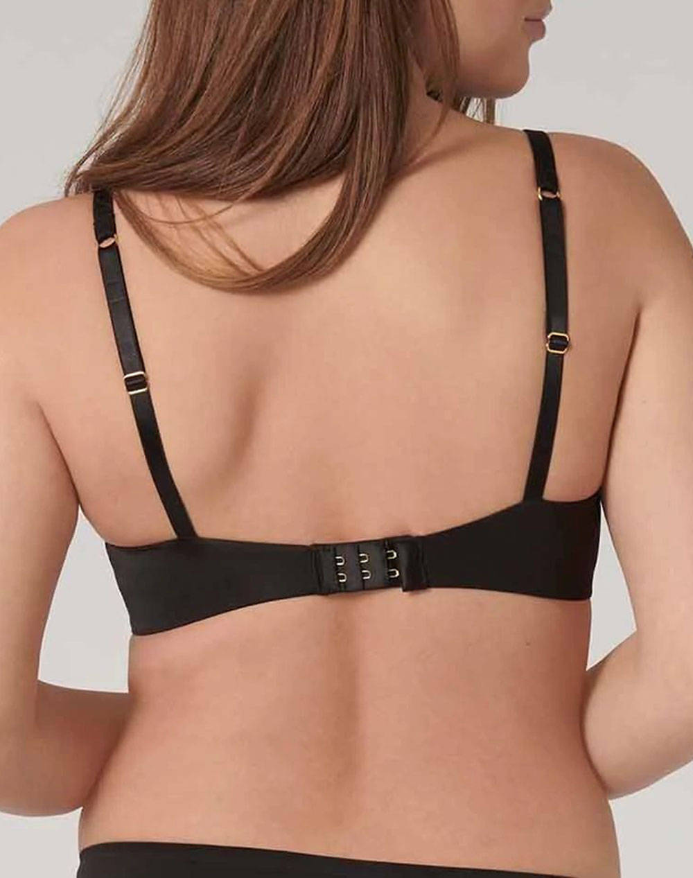 TRIUMPH ΣΟΥΤΙΕΝ Body Make-Up Essentials WHU 10161797-0004 Black φωτογραφία