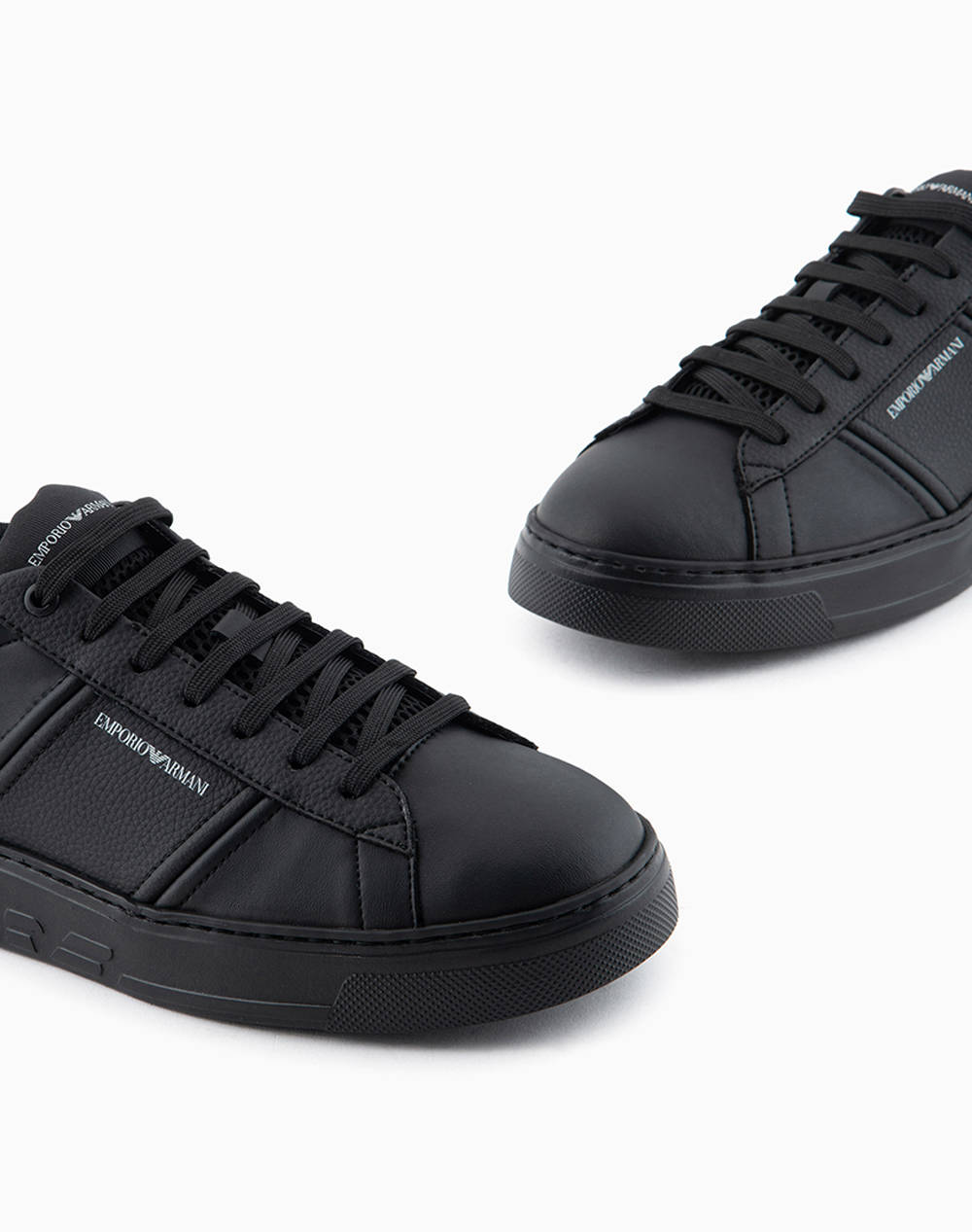 EMPORIO ARMANI SNK MFA+L.TUMBL MFA+ X4X570XN840-K001 TotalBlack φωτογραφία