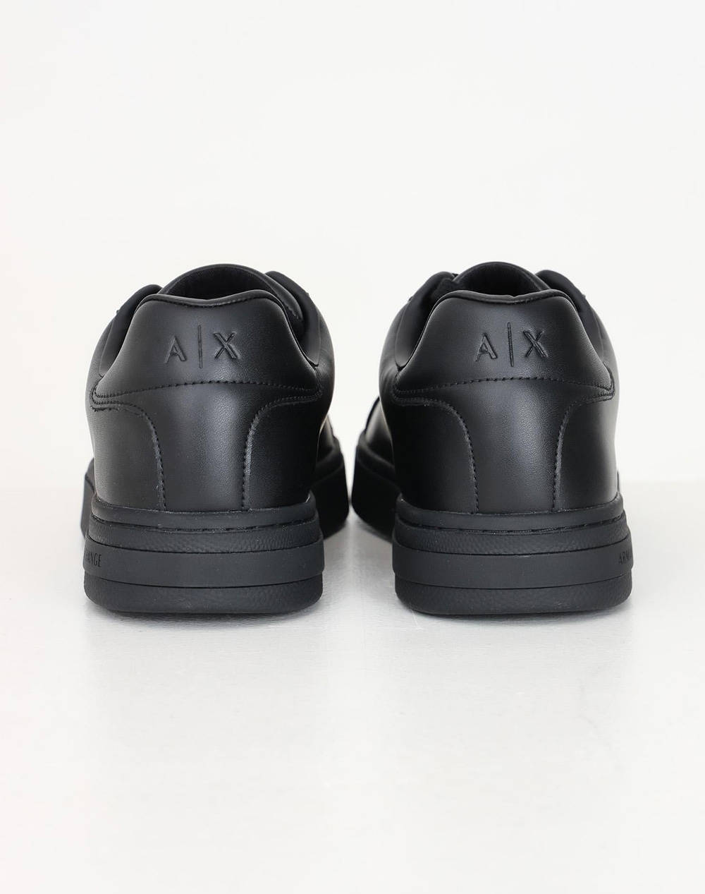 ARMANI EXCHANGE SNEAKER XM000141AF11912-UC001 TotalBlack φωτογραφία