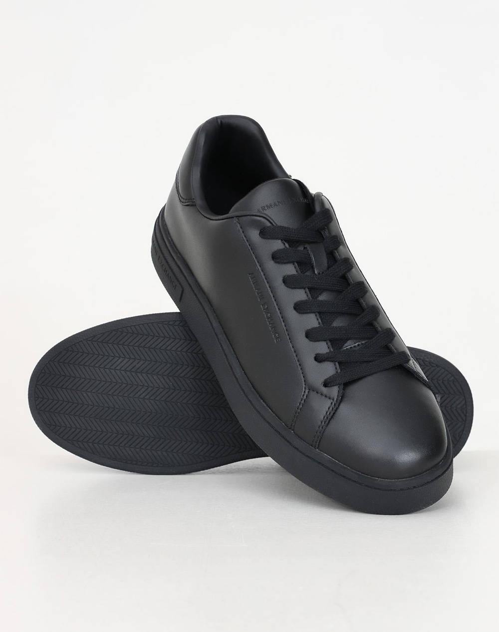 Armani Exchange Sneaker Xm000141Af11912-Uc001 Totalblack ανδρικά παπούτσια Sneakers Politikos Shop Πολιτικός