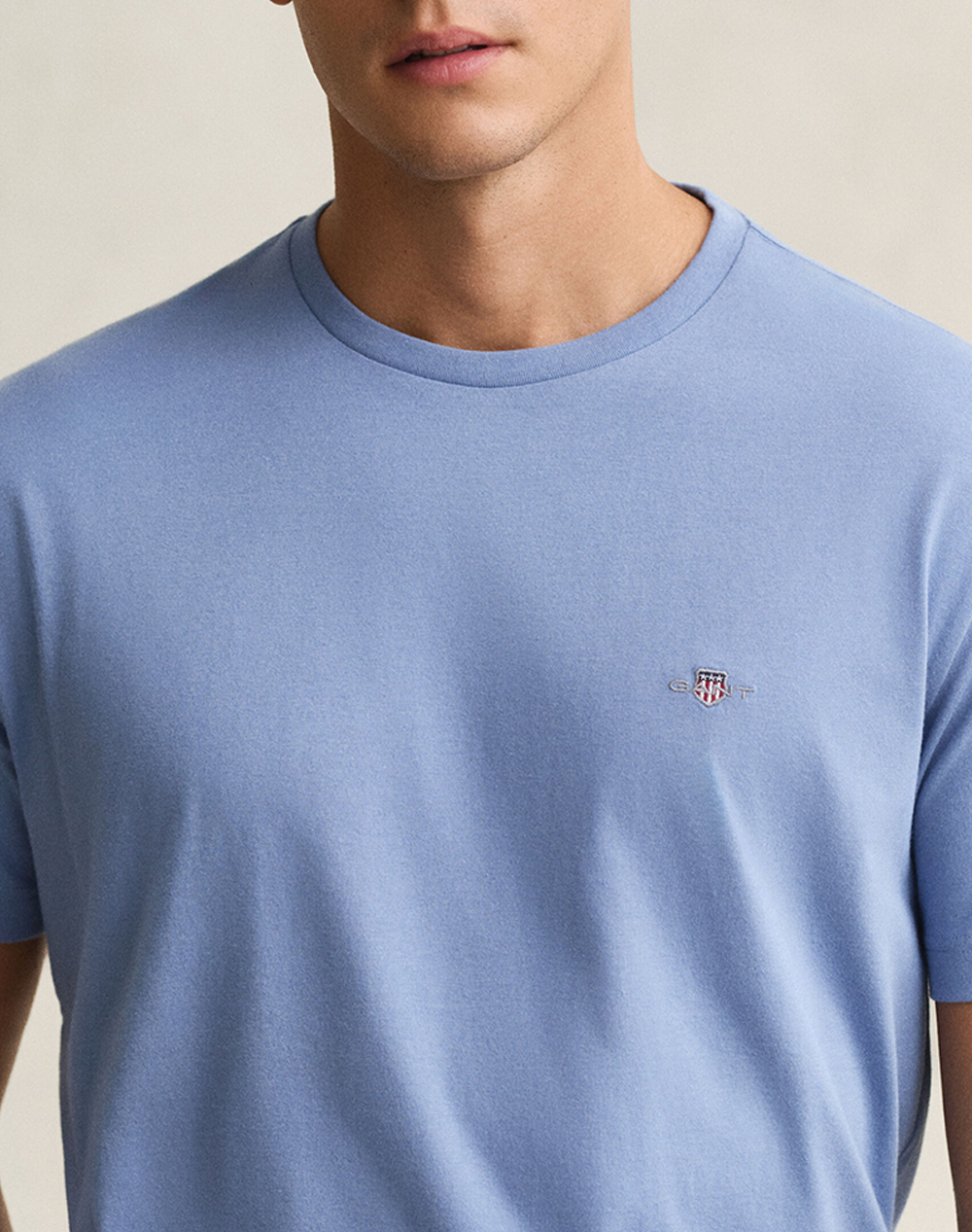 Gant Μπλούζα Κμ Reg Shield Ss T-Shirt 3G2003184-430 Earthblue ανδρικά ρούχα μπλούζες Politikos Shop Πολιτικός
