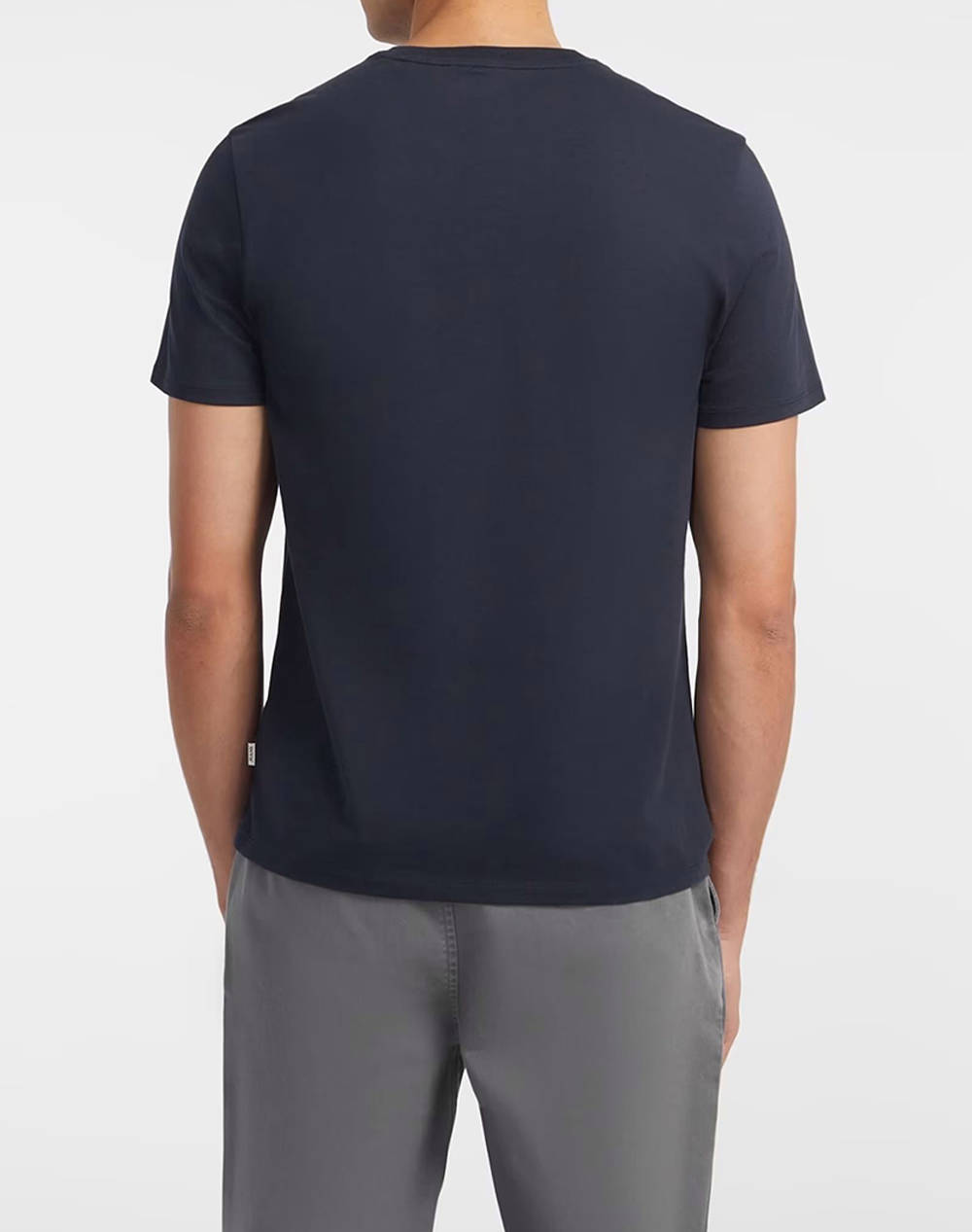 GUESS JEANS GJ SS CN SLIM LOGO EMBRO TEE ΜΠΛΟΥΖΑ ΑΝΔΡΙΚΟ M4YI52K8HM0-A71W DarkBlue φωτογραφία