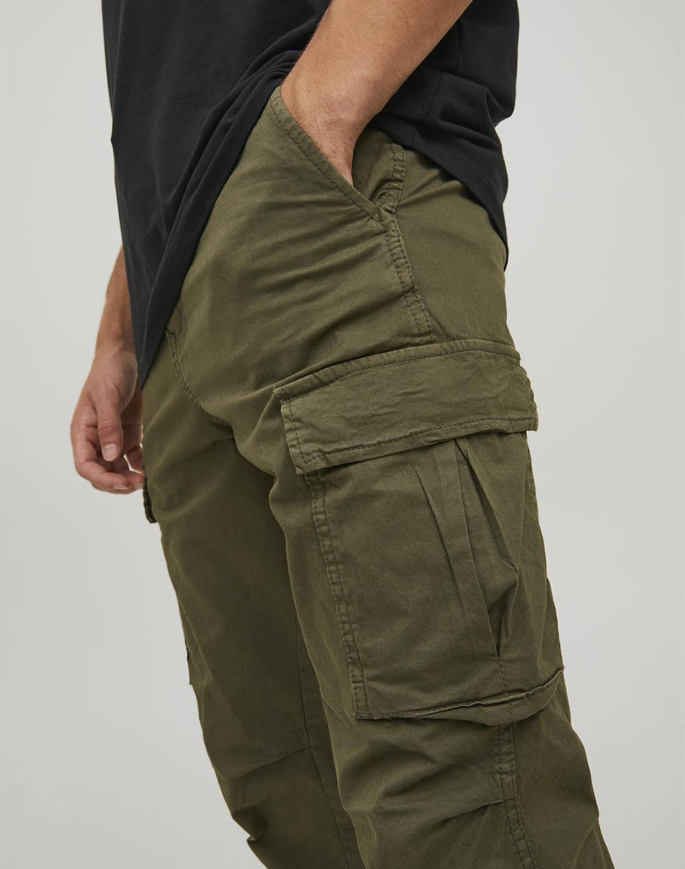 JACK&JONES JPSTACE JJTUCKER CARGO AMA NOOS 12216664-Olive NightSOLID Olive φωτογραφία