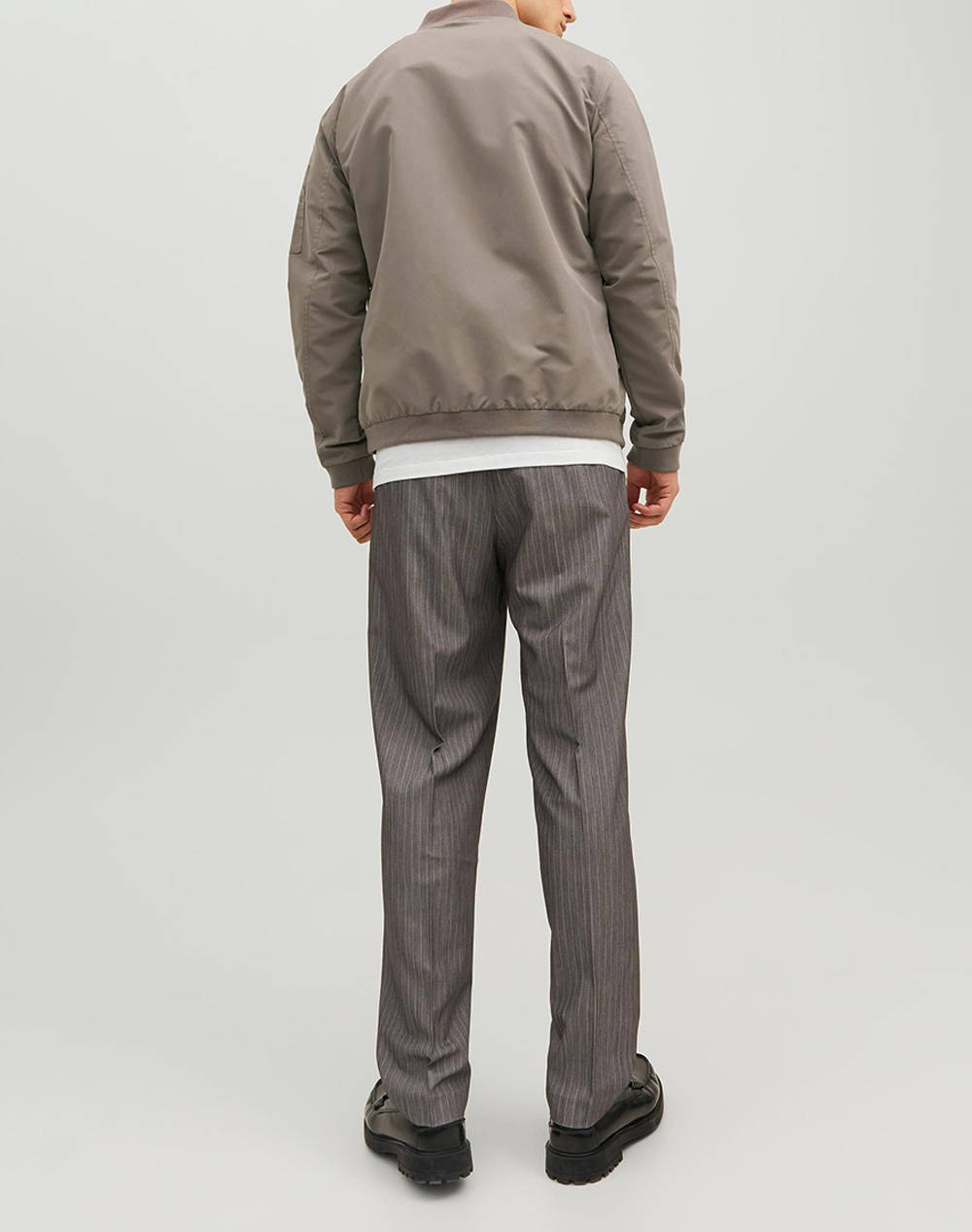 JACK&JONES ΜΠΟΥΦΑΝ JJERUSH BOMBER NOOS 12165203-Falcon Gray φωτογραφία