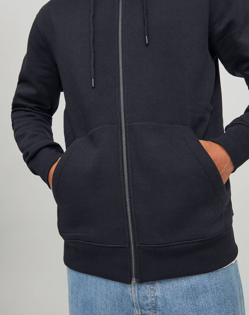 JACK&JONES JJESTAR BASIC SWEAT ZIP HOOD NOOS 12210830-BLACK Black φωτογραφία