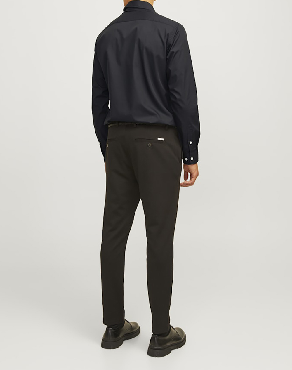 JJ REBELL JREBGAVIN SOLID SHIRT LS NOOS 12267557-BLACK Black φωτογραφία