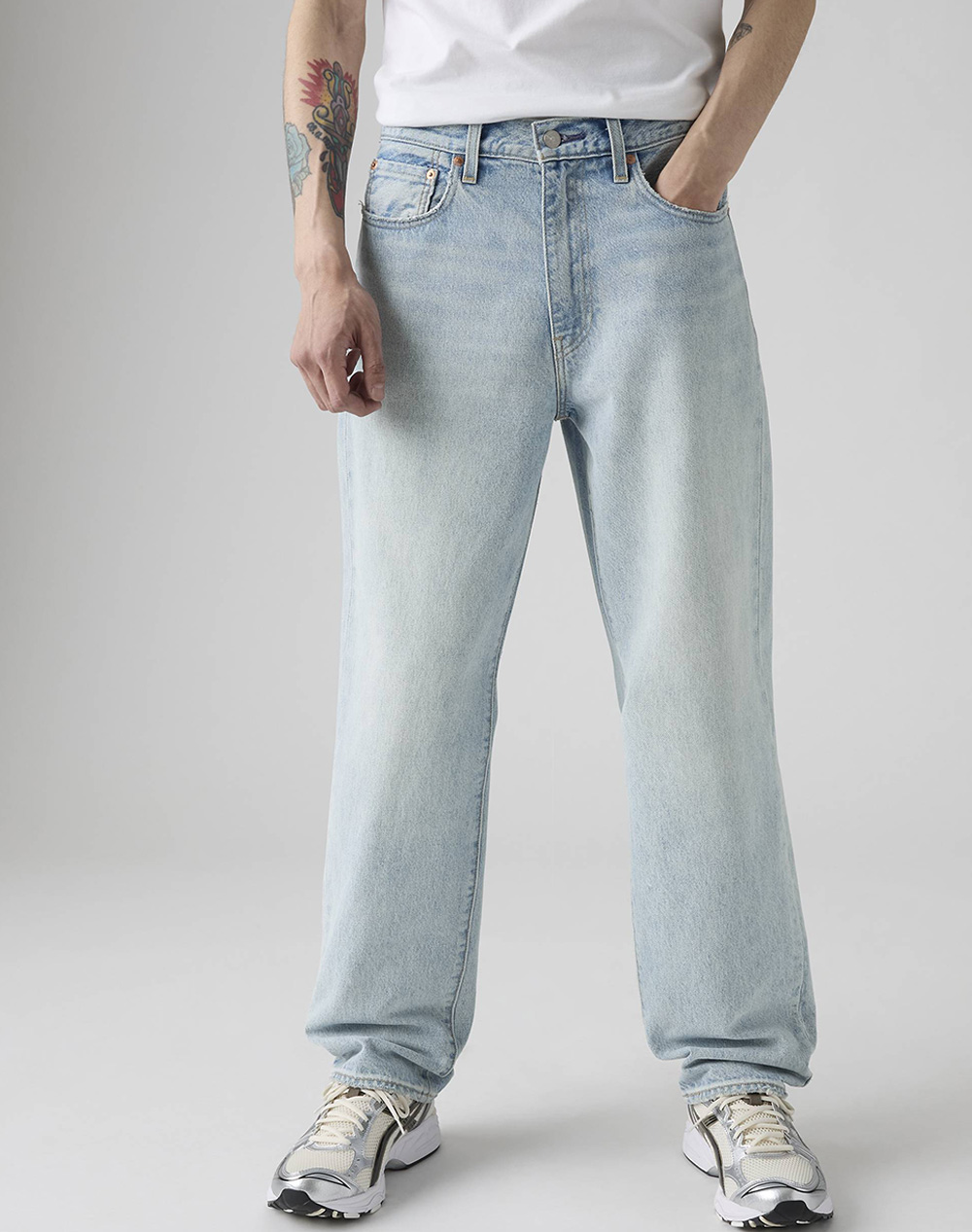 LEVIS 568 STAY LOOSE 29037-0062-0062 DenimLightBlue