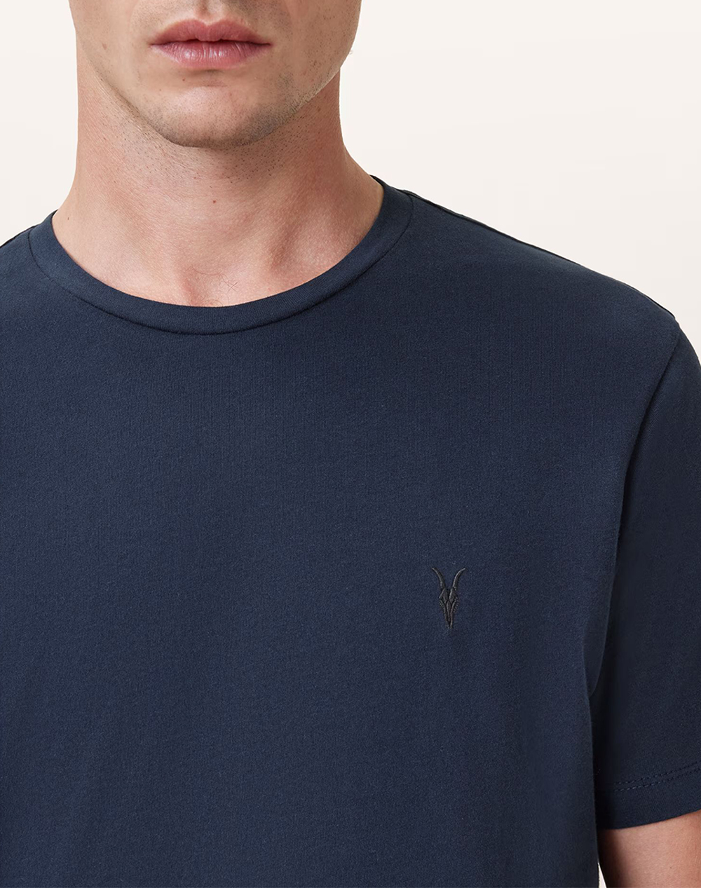 ALL SAINTS BRACE SS CREW M030JB-NAVY BLUE-NAVY BLUE NavyBlue φωτογραφία