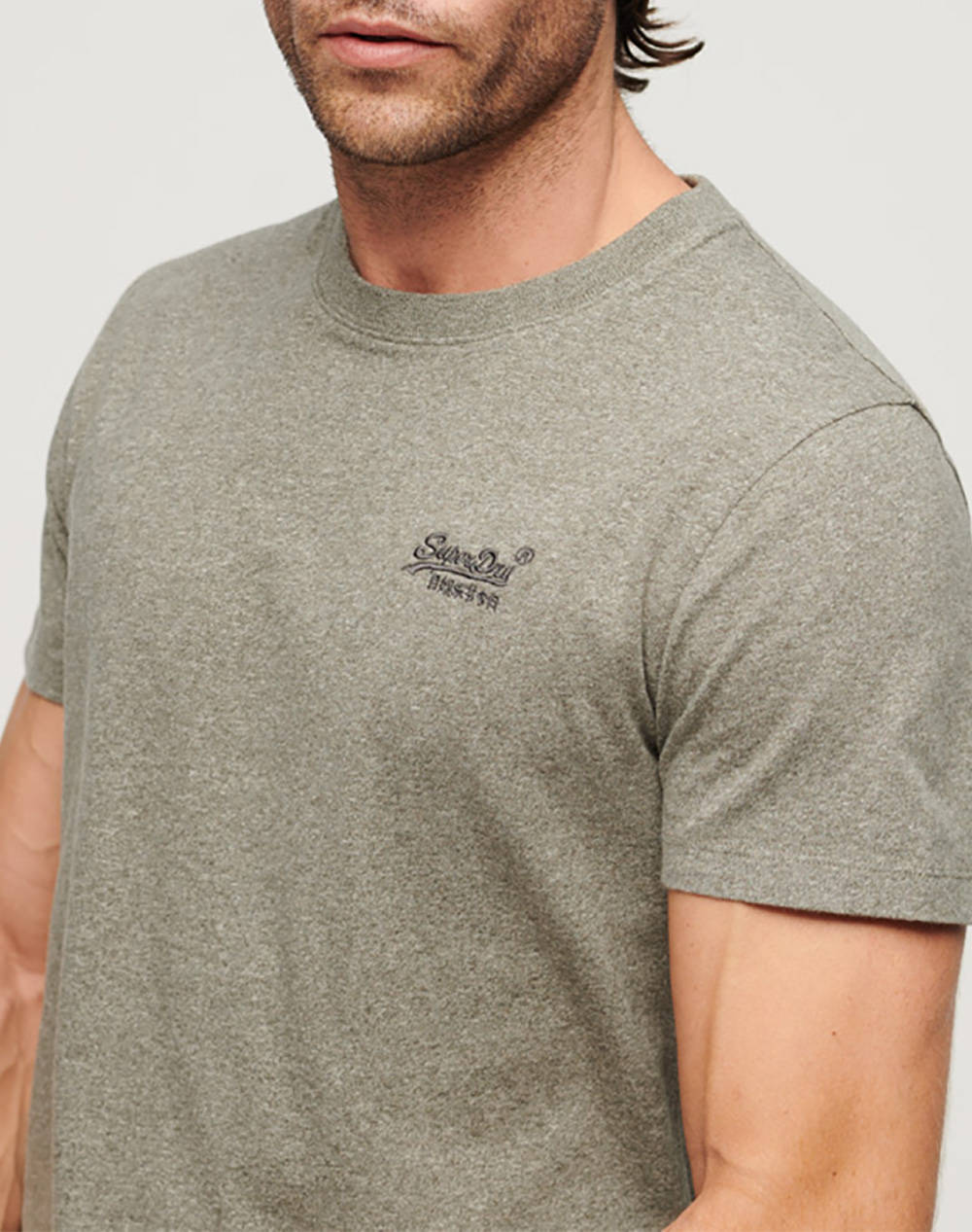 SUPERDRY ESSENTIAL LOGO EMB TEE ΜΠΛΟΥΖΑ ΑΝΔΡΙΚΟ M1011245A-1BK Olive φωτογραφία