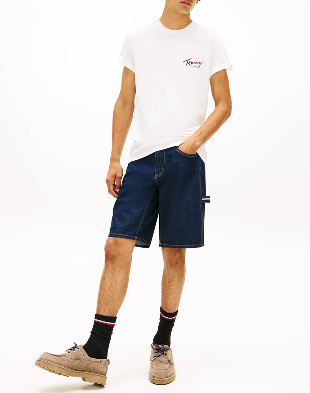 Tommy Jeans Tjm Slim Sign Chest Ss Tee Ext New Dm0Dm22538-Ybl Offwhite ανδρικά ρούχα μπλούζες T-Shirt Politikos Shop Πολιτικός