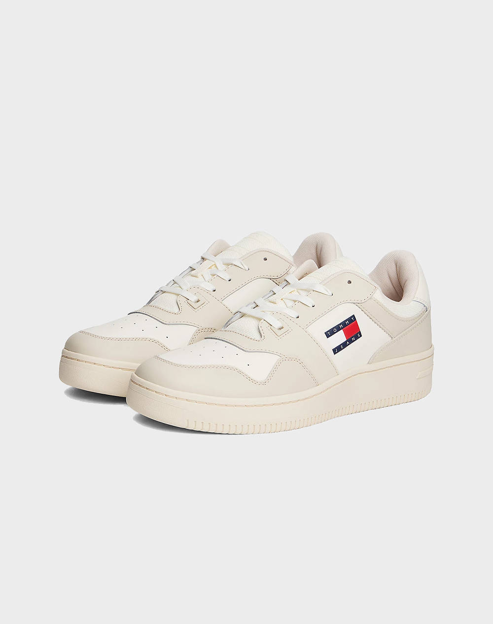 TOMMY JEANS TJM RETRO BASKET ESS EM0EM01395-YBI Ivory φωτογραφία