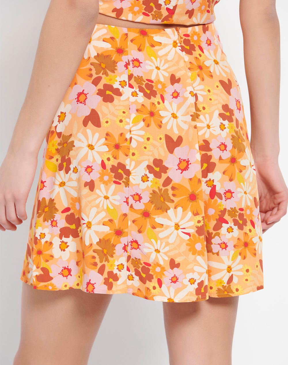 All over floral printed shorts