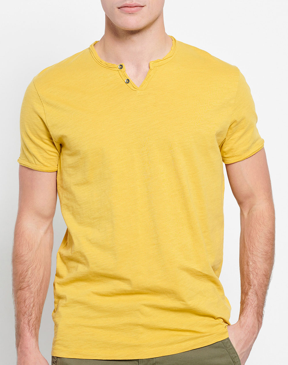 FUNKY BUDDHA Essential t-shirt με λαιμό henley FBM007-015-04-DIRTY Yellow 3620PFUNK3400125_XR13844