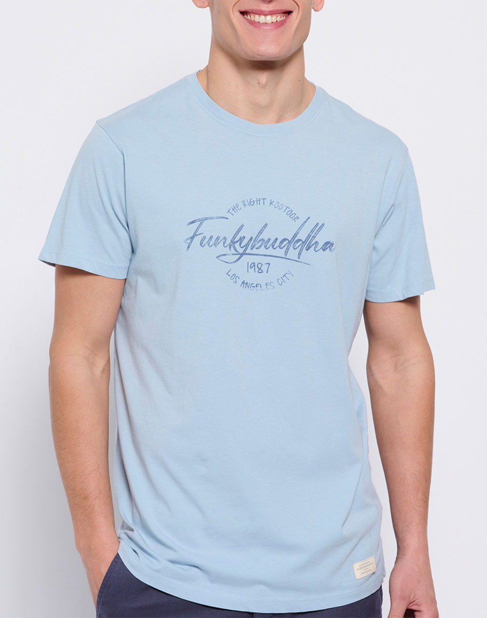 FUNKY BUDDHA T-shirt με branded τύπωμα σε vintage look FBM007-025-04-FOGGY LightBlue