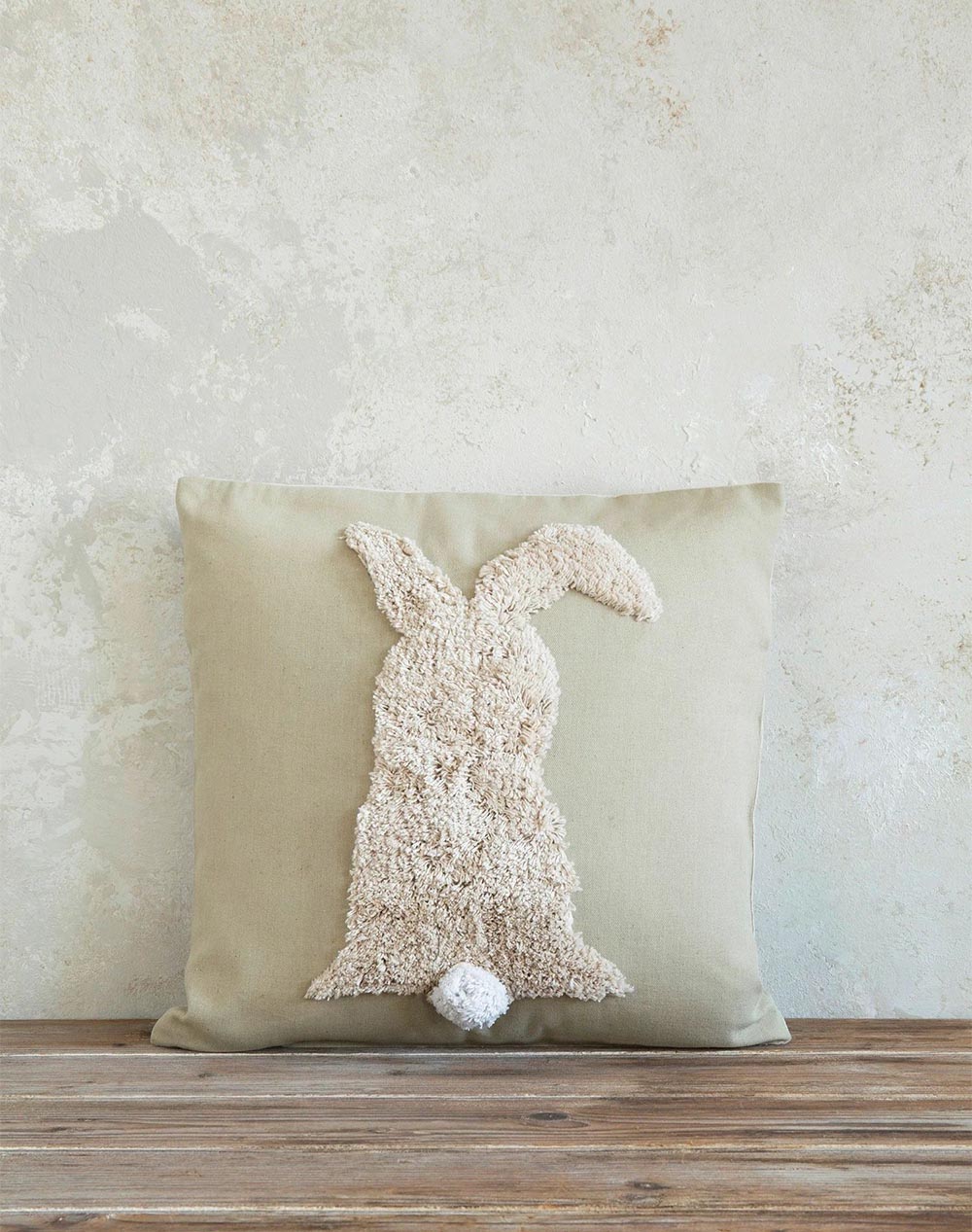 NIMA Decorative cushion - Easter Bunny (Dimensions: 45x45cm)