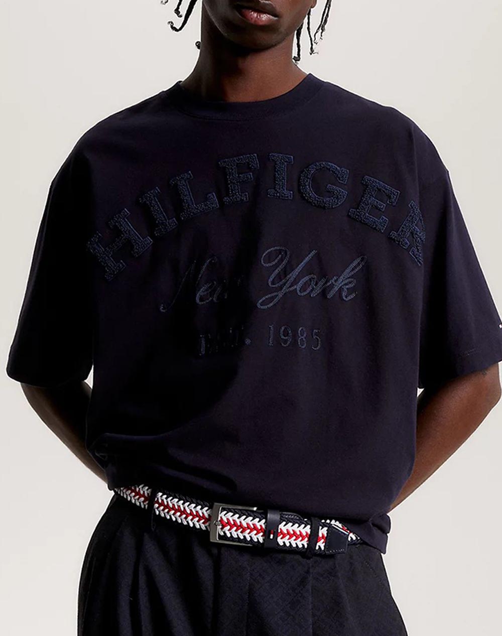 TOMMY HILFIGER MONOTYPE HIGH ARCH TEE