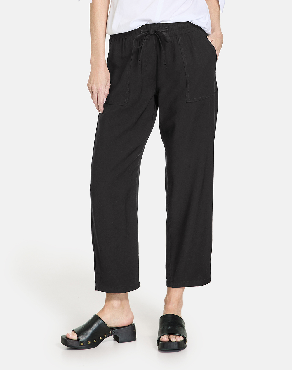 GERRY WEBER PANT LEISURE CROPPED 222068-66232-11000 Black 3810AGERR2000150_XR01606