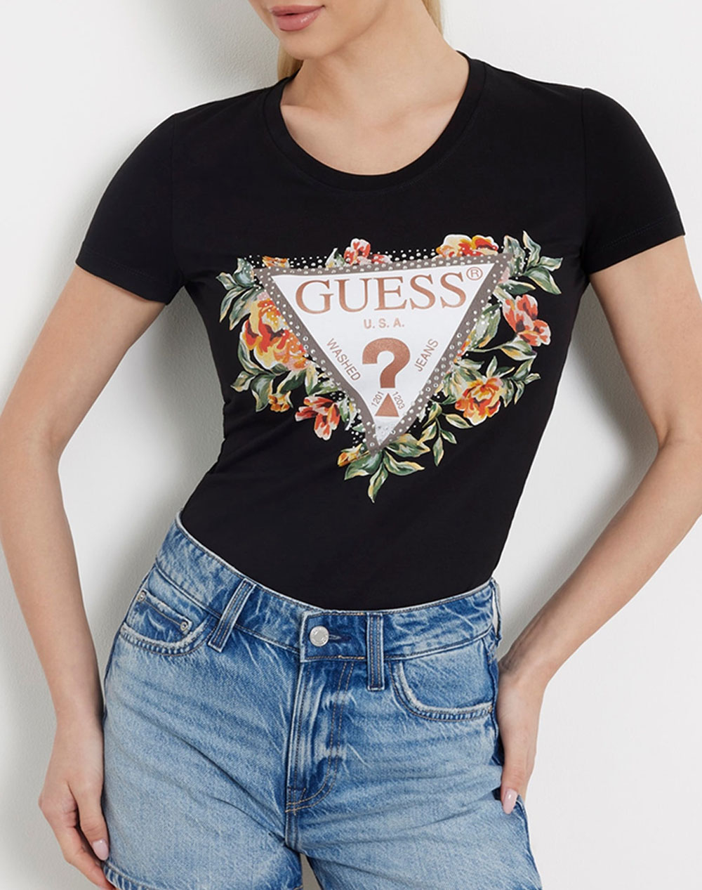 GUESS SS CN TRIANGLE FLOWERS TEE ΜΠΛΟΥΖΑ ΓΥΝΑΙΚΕΙΟ