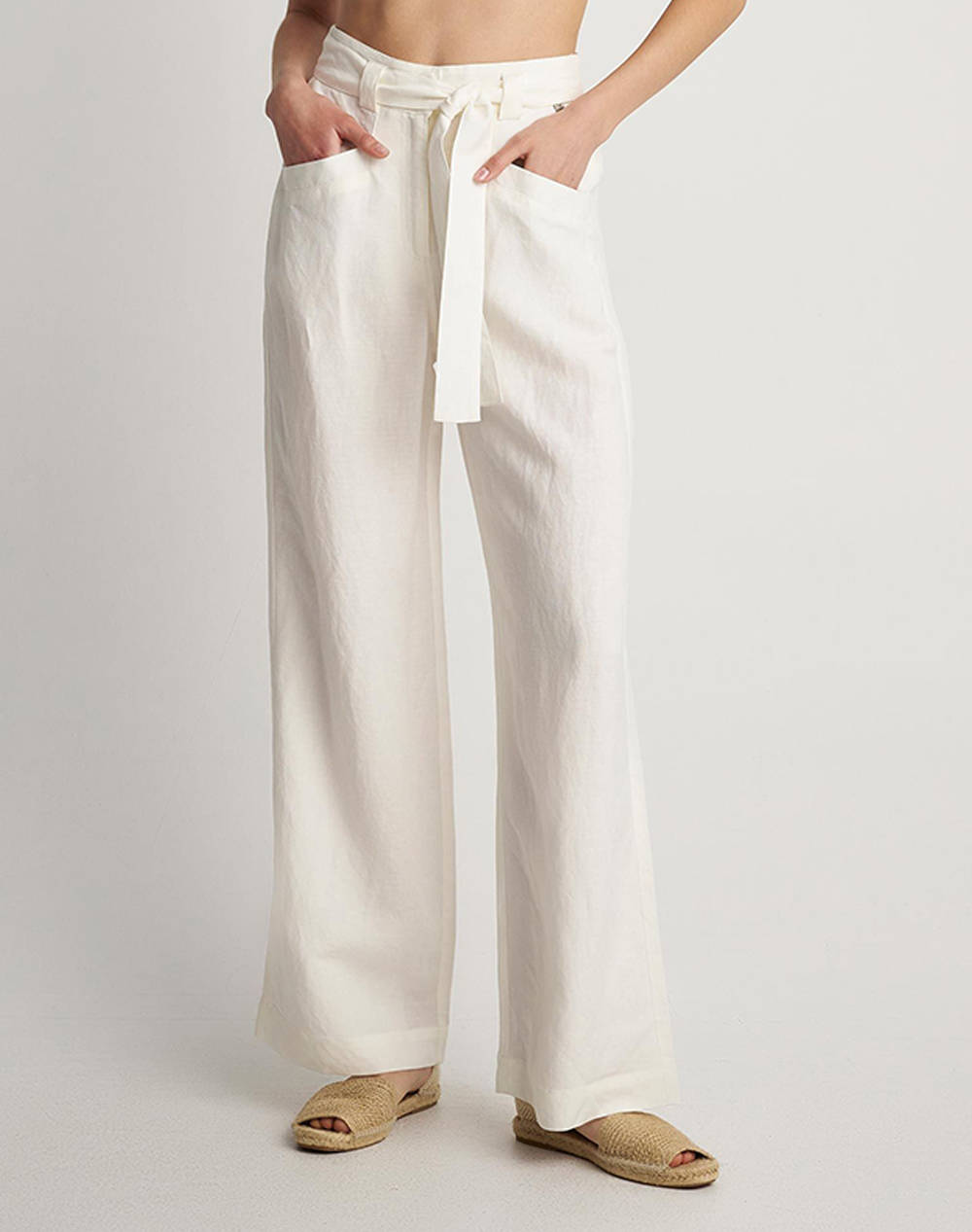 ATTRATTIVO ATTRATTIVO ΠΑΝΤΕΛΟΝΙ 9918819-LEYKO White