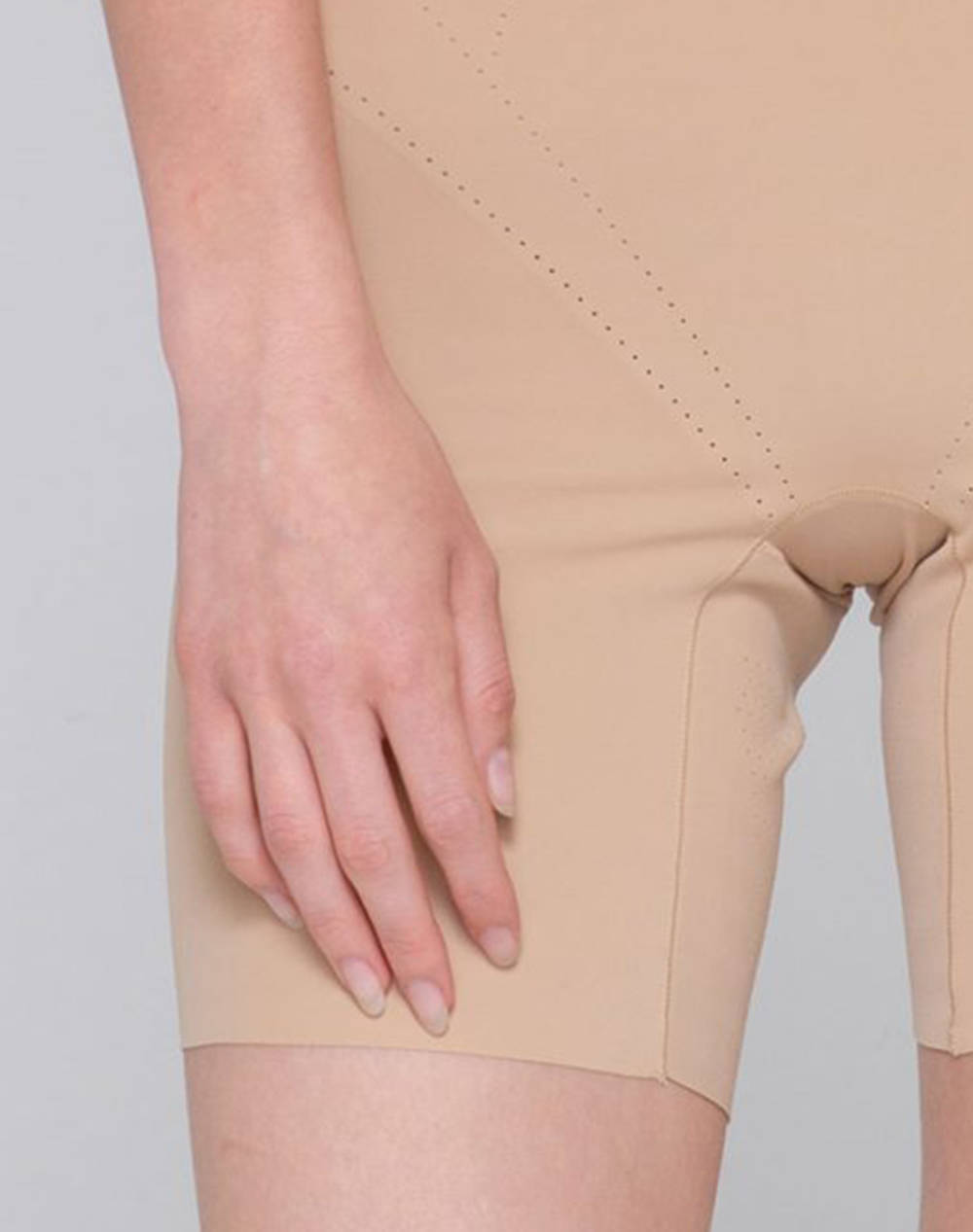 LUNA Sculpt - mid-thigh shaper 25125-13 Biege φωτογραφία