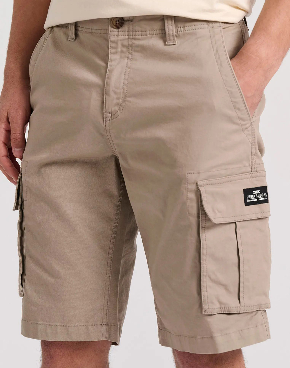 FUNKY BUDDHA Mens cargo shorts - The essentials
