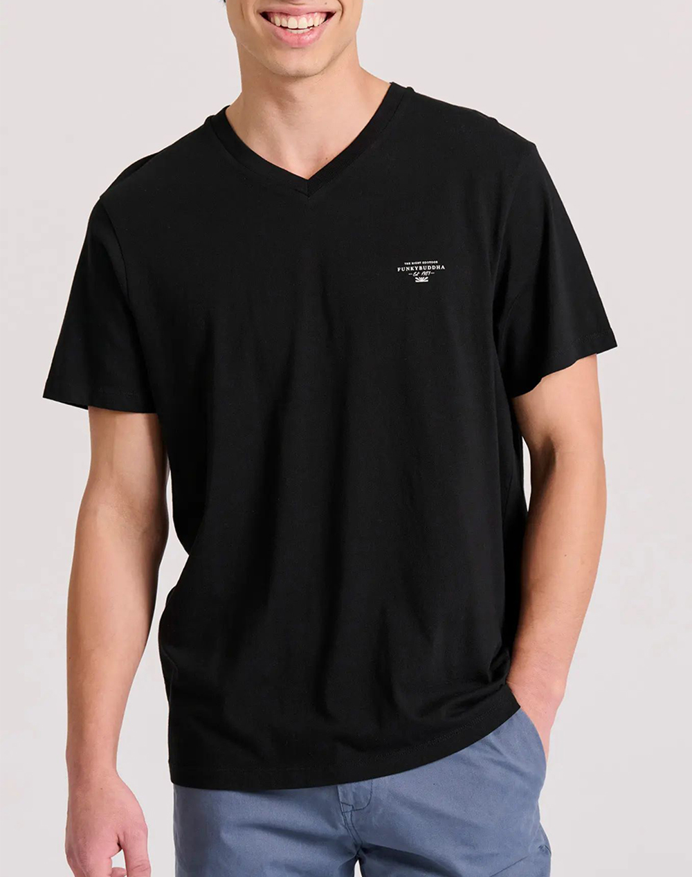 FUNKY BUDDHA V-neck t-shirt με logo στο στήθος FBM009-002-04-BLACK Black