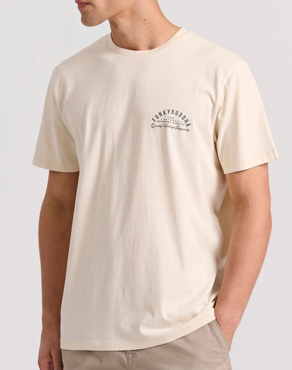 FUNKY BUDDHA T-shirt με retro τύπωμα στο στήθος FBM009-043-04-CREAM Cream 3820TFUNK3400219_XR30131