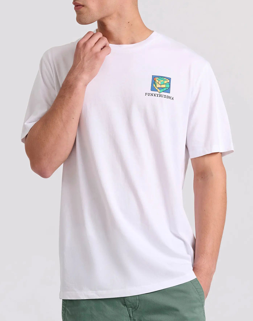 FUNKY BUDDHA Relaxed fit t-shirt με retro τύπωμα στην πλάτη FBM009-310-04-WHITE White 3820TFUNK3400254_10429