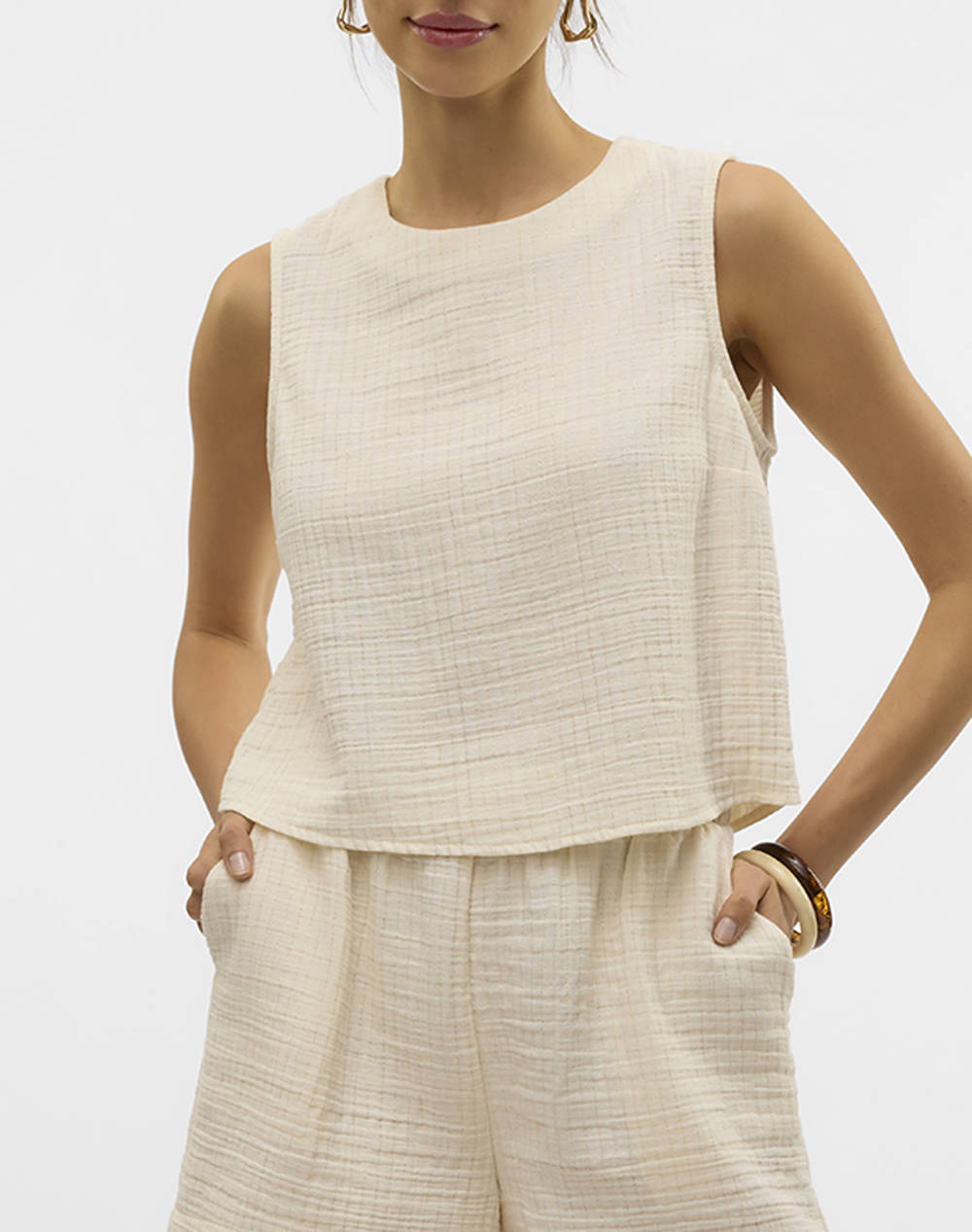 AWARE BY VERO MODA AWARE BY VERO MODA VMROSALIA SL O-NECK CROP TOP VMA 10328624-BirchGOLDPINSTRIPES Ecru
