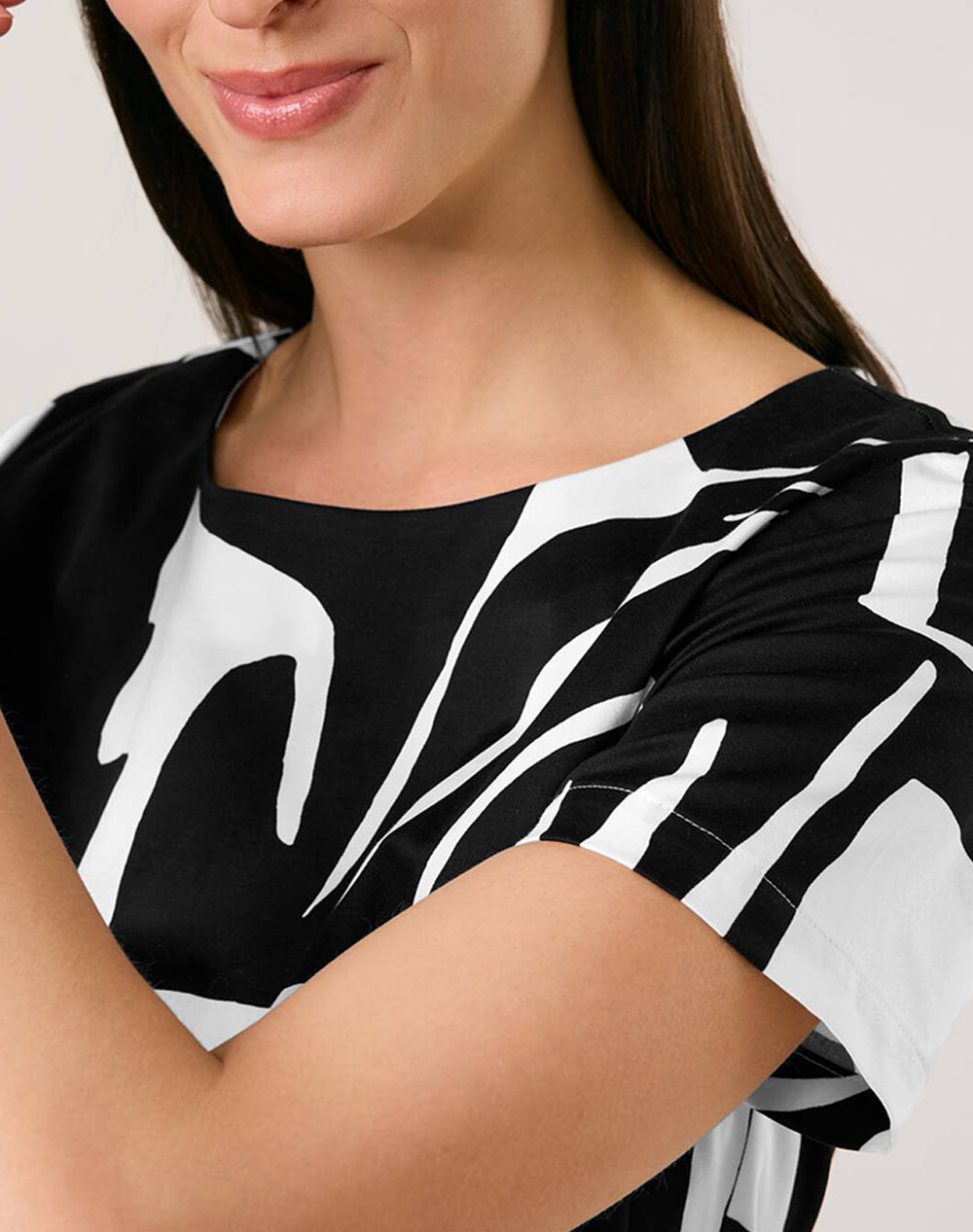 GERRY WEBER DRESS WOVEN 580051-31515-01007 Black φωτογραφία