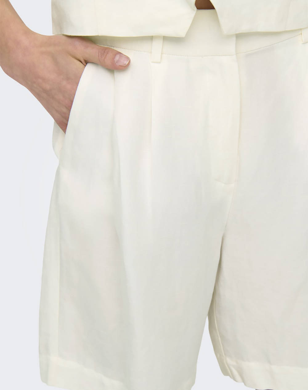 ONLY ONLWINDY LIFE HW LINEN BL SHORTS TLR 15348130-Cloud Dancer Ecru φωτογραφία