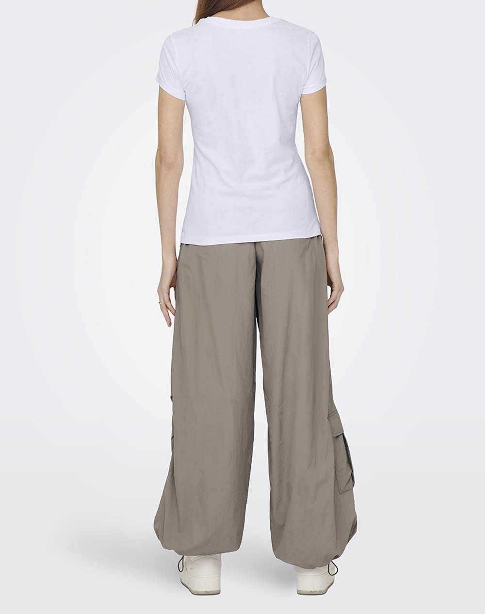 ONLY ONLVIBE LIFE S/S GLASSES TOP BOX JRS 15291975-Bright WhiteIcon OffWhite φωτογραφία