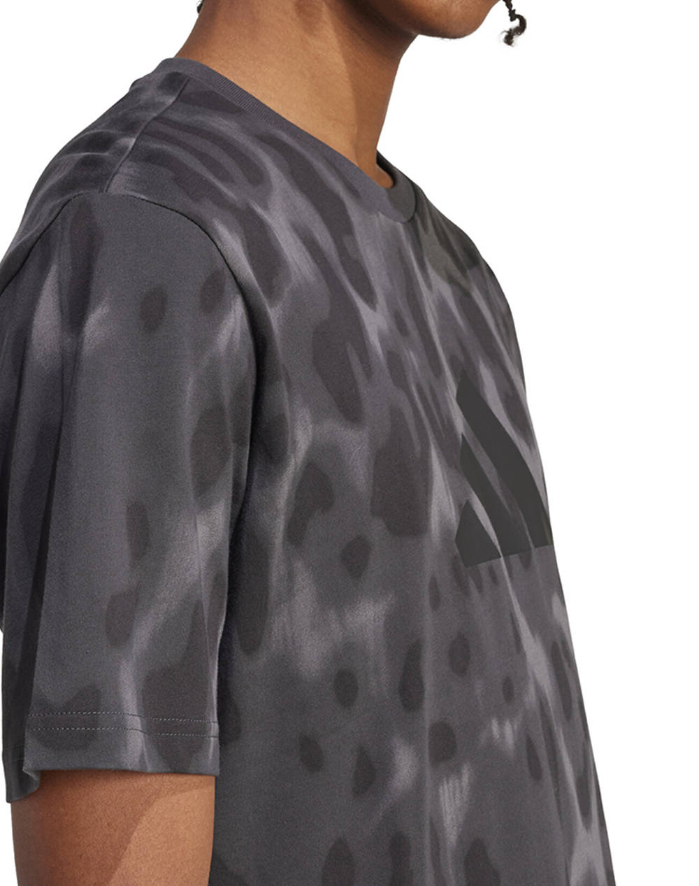 Adidas M Fi 3Bar Tee Jn9233-Grey Darkgray ανδρικά ρούχα μπλούζες T-Shirt Politikos Shop Πολιτικός