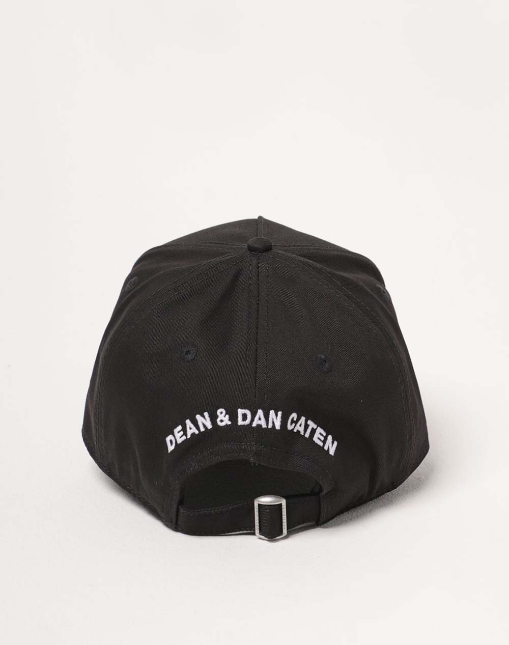 DSQUARED2 ΚΑΠΕΛΟ BCM087105C00001-2124 Black φωτογραφία