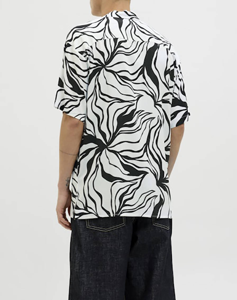 JACK&JONES JJJEFF MONOCHROME RESORT SHIRT SS 12268994-BLACK Black φωτογραφία